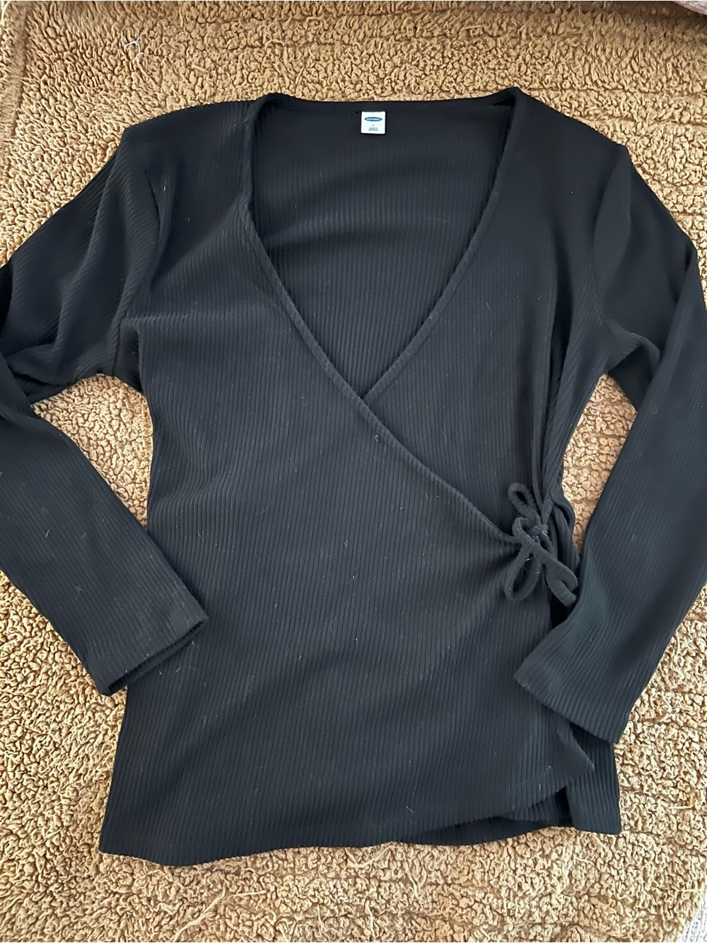 Old Navy Black Ribbed Wrap-Front Long Sleeve Top - Picture 2 of 3